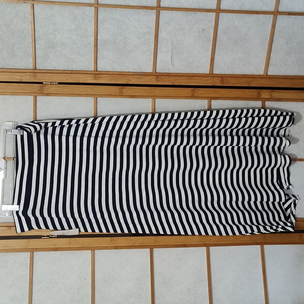 Skirt striped blue n white